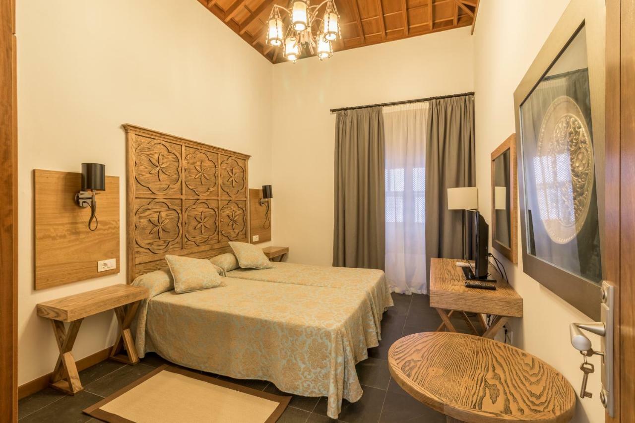 Apartamentos Emblematicos Ki_Tapenas Santa Cruz de la Palma  Kültér fotó